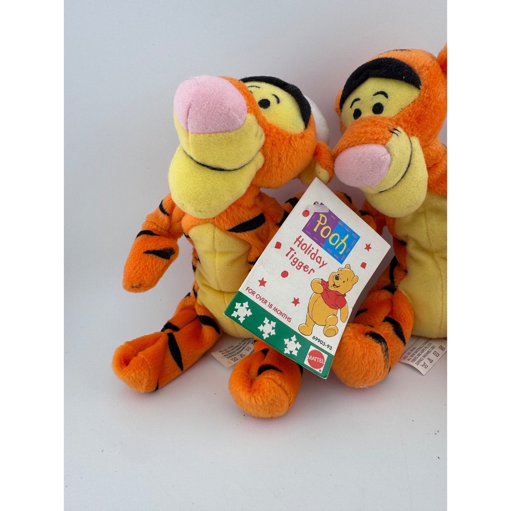 Vintage Mattel Pooh Holiday Tigger Plush Set 1993 Christmas Santa Hat Tigger - Picture 2 of 5